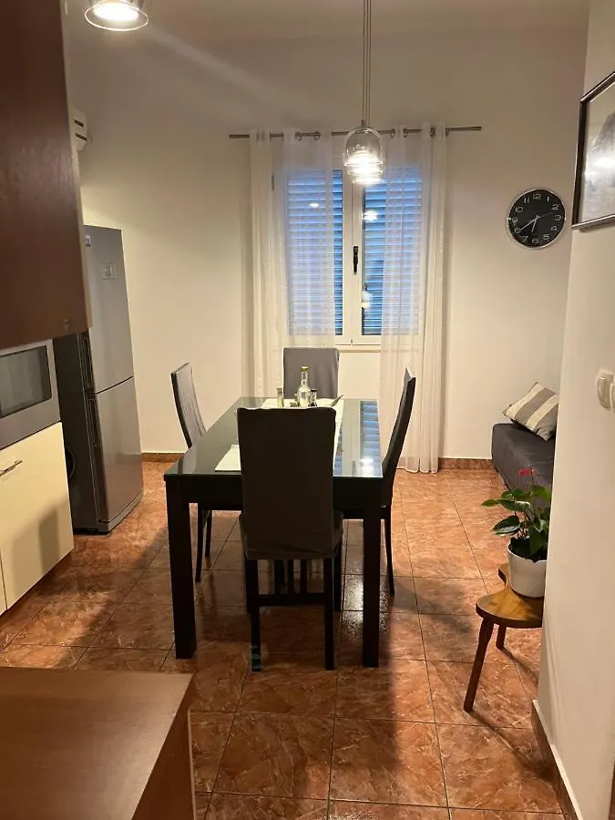 Apartment Bella With Terrace In Split Centre