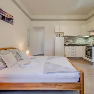  Appartement Petite